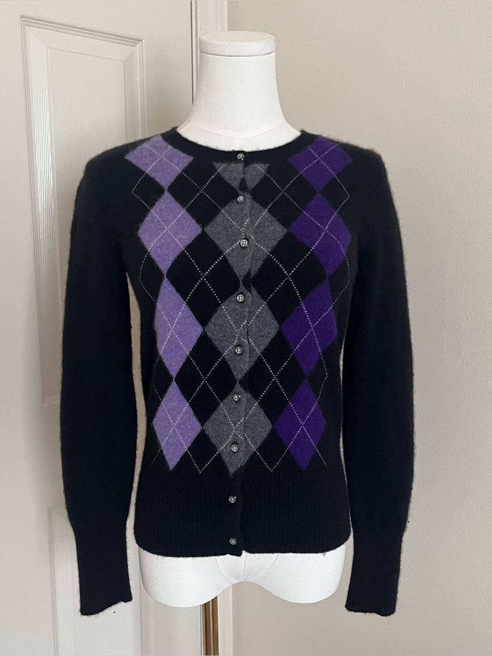 Apt. 9 100% Cashmere Purple Argyle Cardigan Sweater Womens Size S Academia